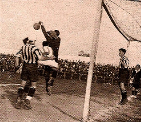 Pariido por la Torneo de Copa 1932-1933